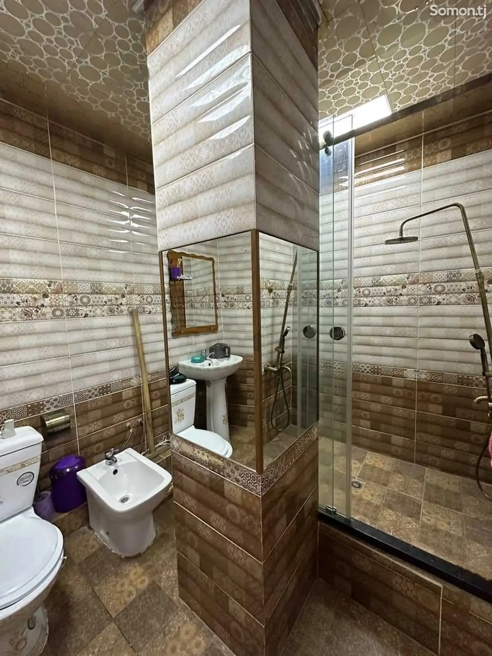 3-комн. квартира, 3 этаж, 143м², Ориентир парки Ботаники