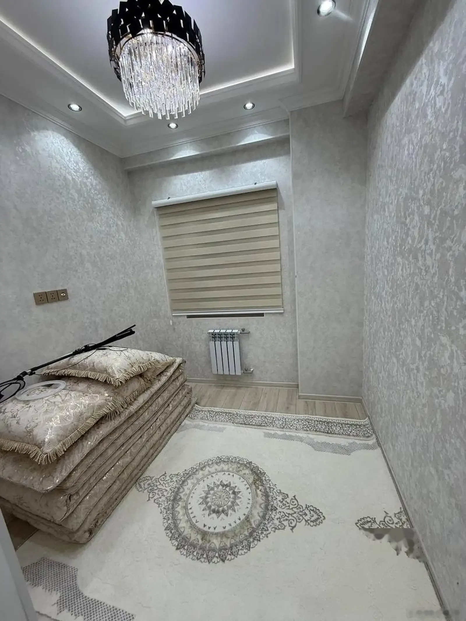3-комн. квартира, 7 этаж, 64м², 82 мкр, Казокон