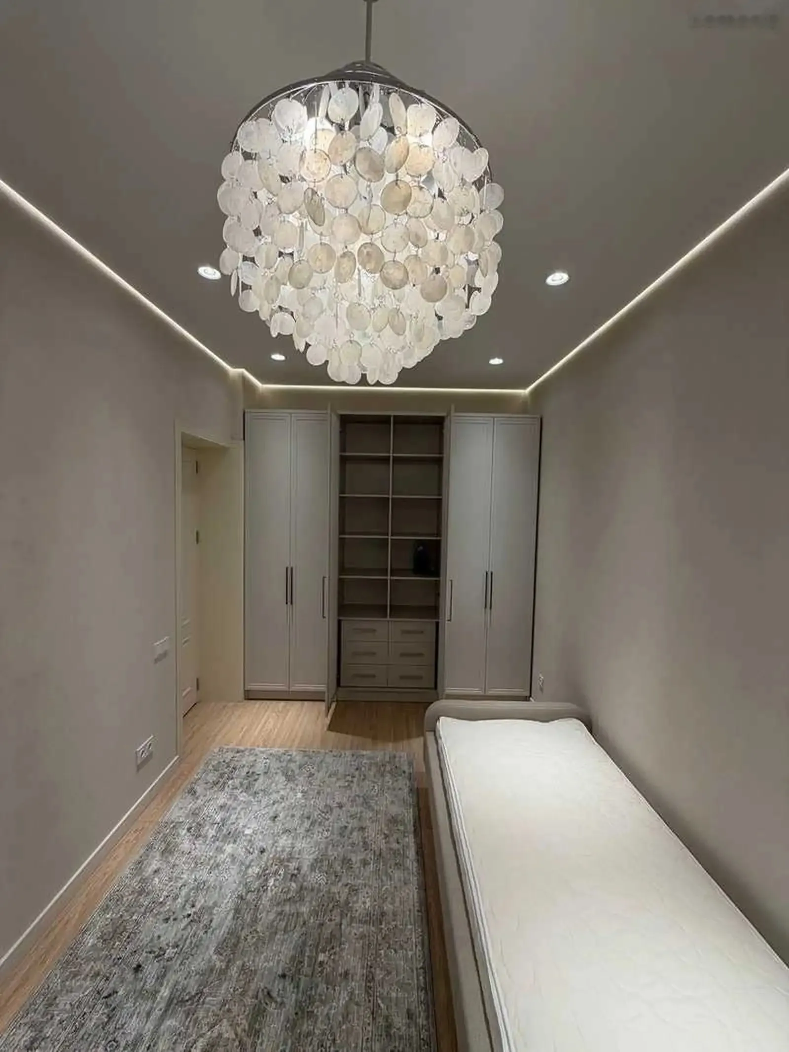 3-комн. квартира, 16 этаж, 100м², Дом печать
