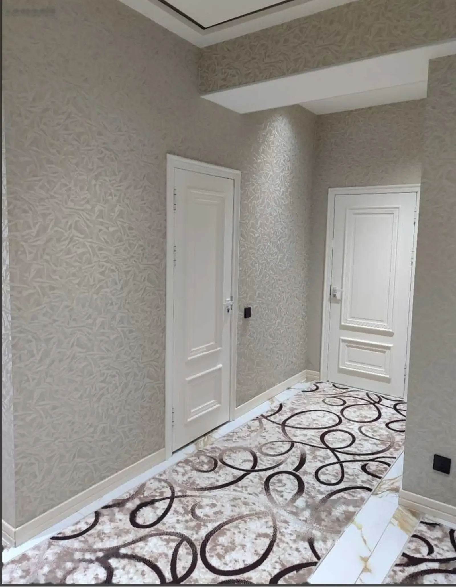 1-комн. квартира, 5 этаж, 48 м², Голубой экран