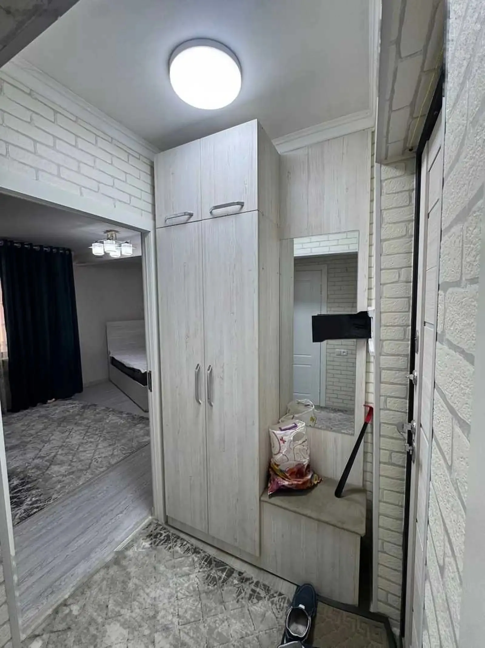 3-комн. квартира, 3 этаж, 59м², 102мкр