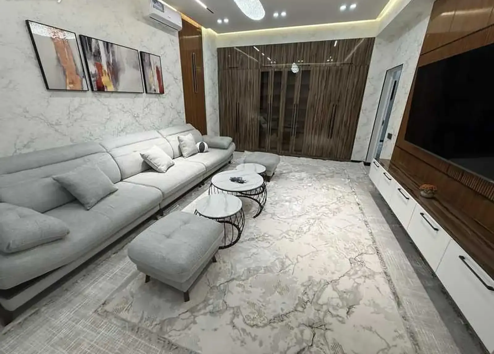 2-комн. квартира, 9 этаж, 83м², Шоҳмансур