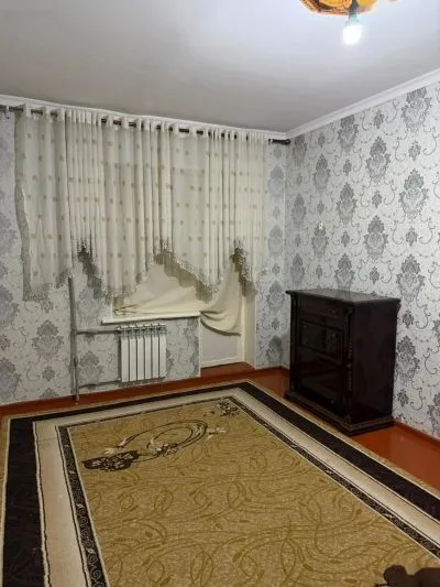 3-комн. квартира, 2 этаж, 75м², Профсоюз