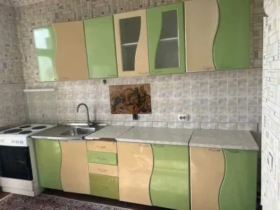 3-комн. квартира, 9 этаж, 100м², 82мк