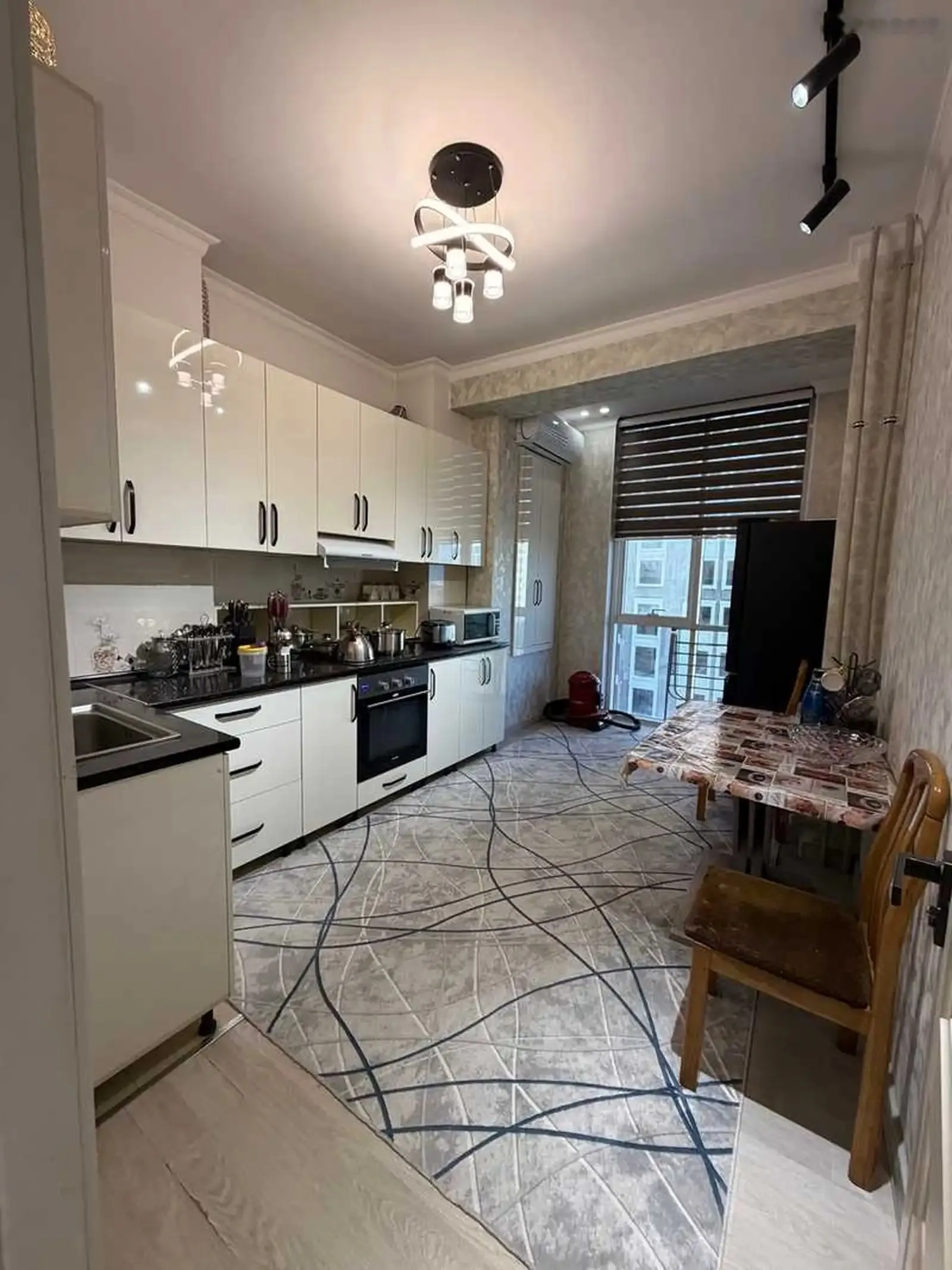 2-комн. квартира, 9 этаж, 82м², Садбарг