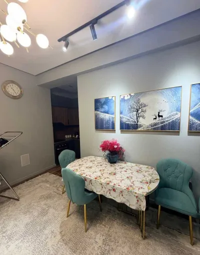 2-комн. квартира, 6 этаж, 75м², Сино