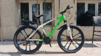 Скоростной велосипед BMW