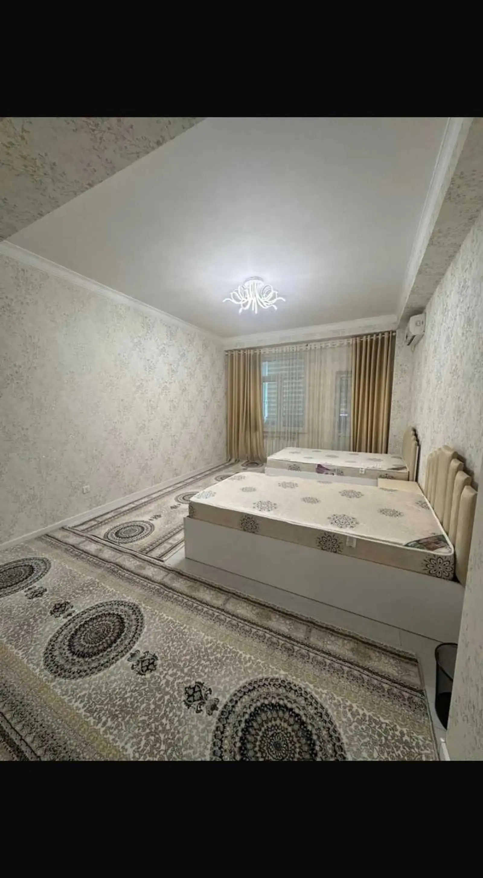 4-комн. квартира, 3 этаж, 190м², Центр
