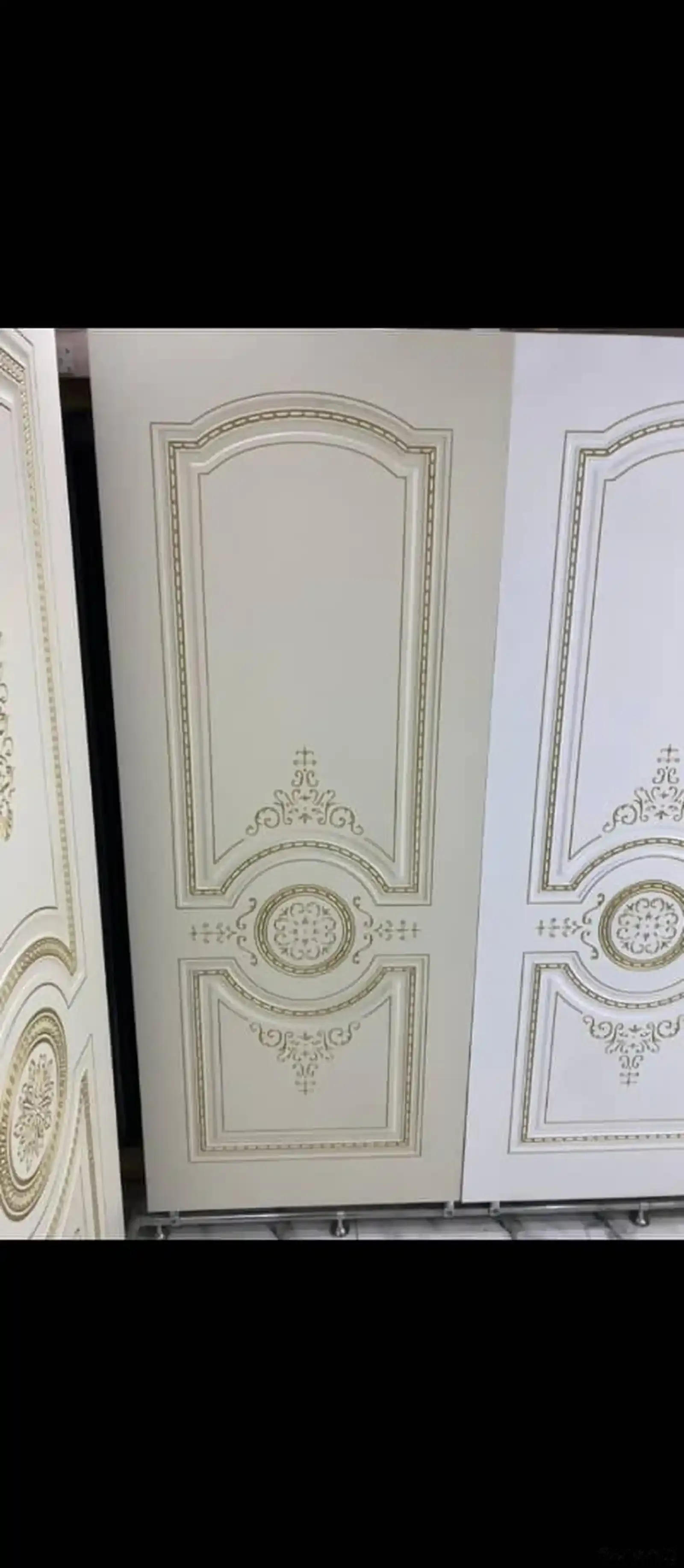 Дверь