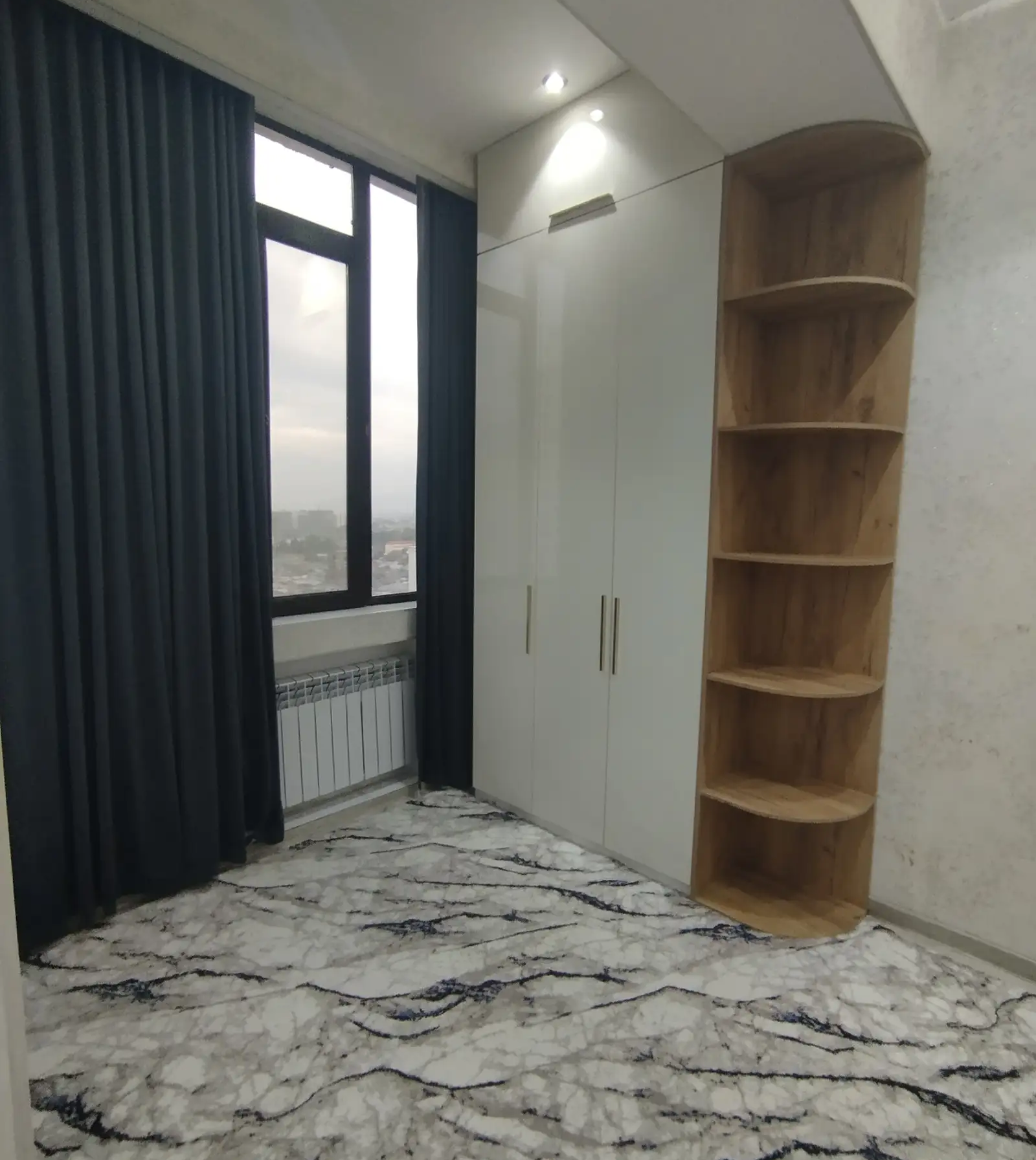 2-комн. квартира, 16 этаж, 60м², Шохмансур, напротив гостиницы Хилтон, дом Бахт Z
