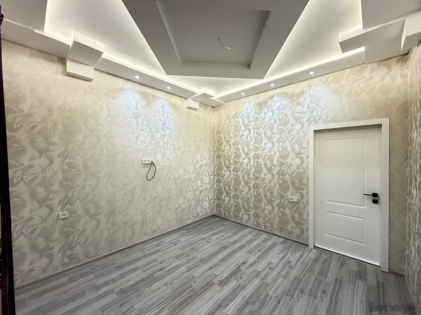 3-комн. квартира, 4 этаж, 89 м², 13 мкр