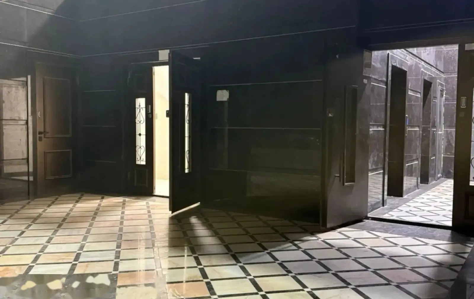 2-комн. квартира, 5 этаж, 90м², шохмансур