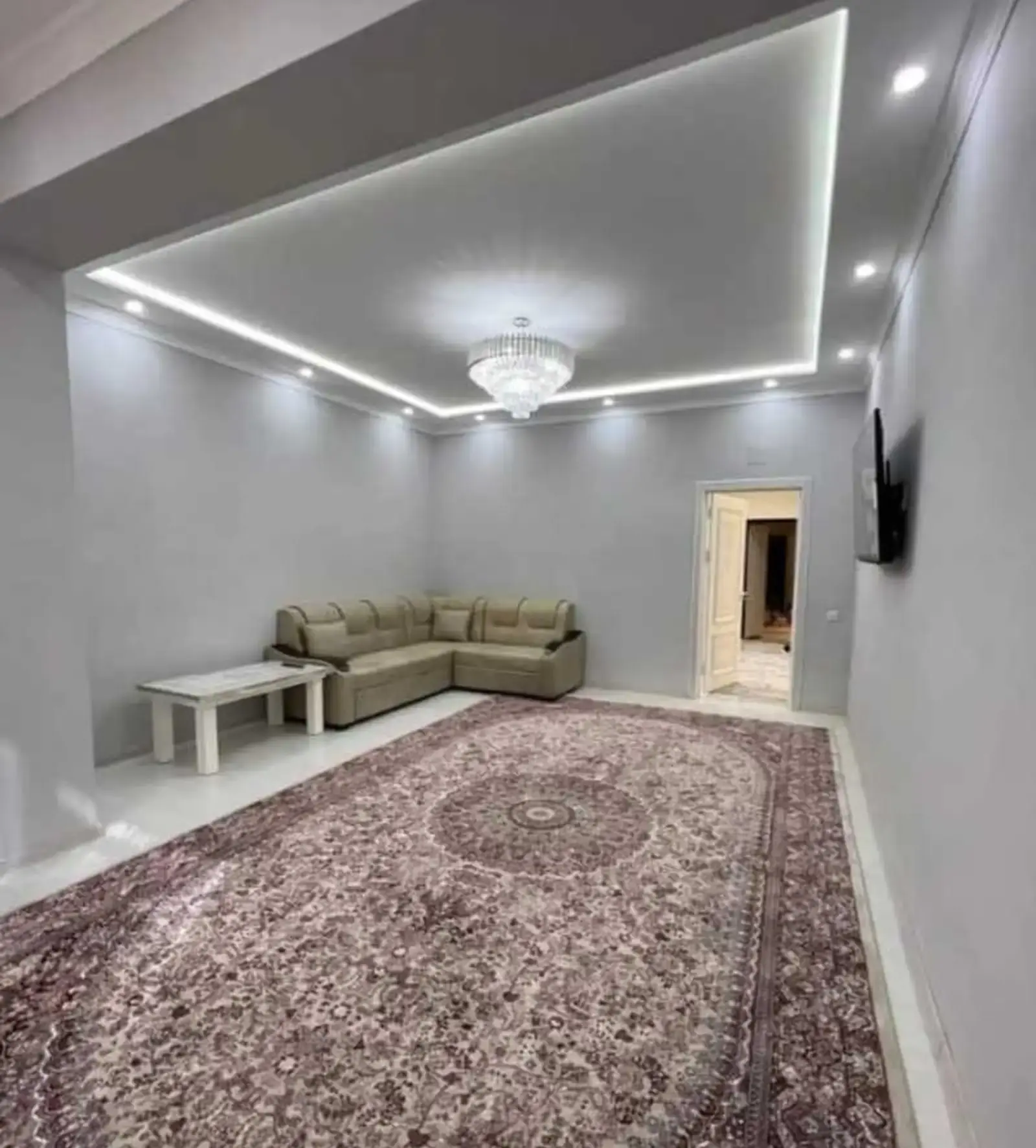 2-комн. квартира, 6 этаж, 100м², шоҳмансур