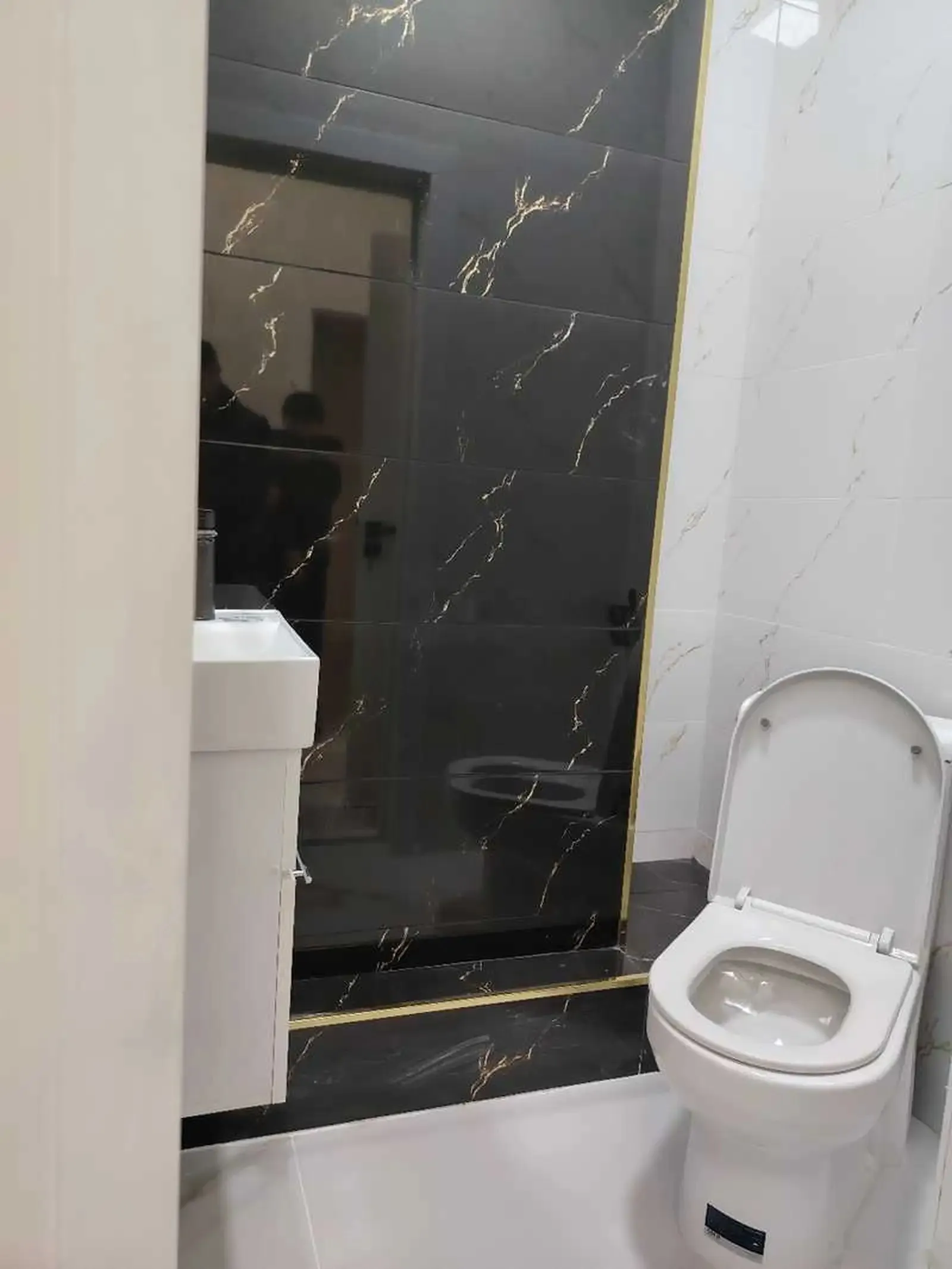 2-комн. квартира, 7 этаж, 58м², Зарафшон(Паликлиникаи 14)