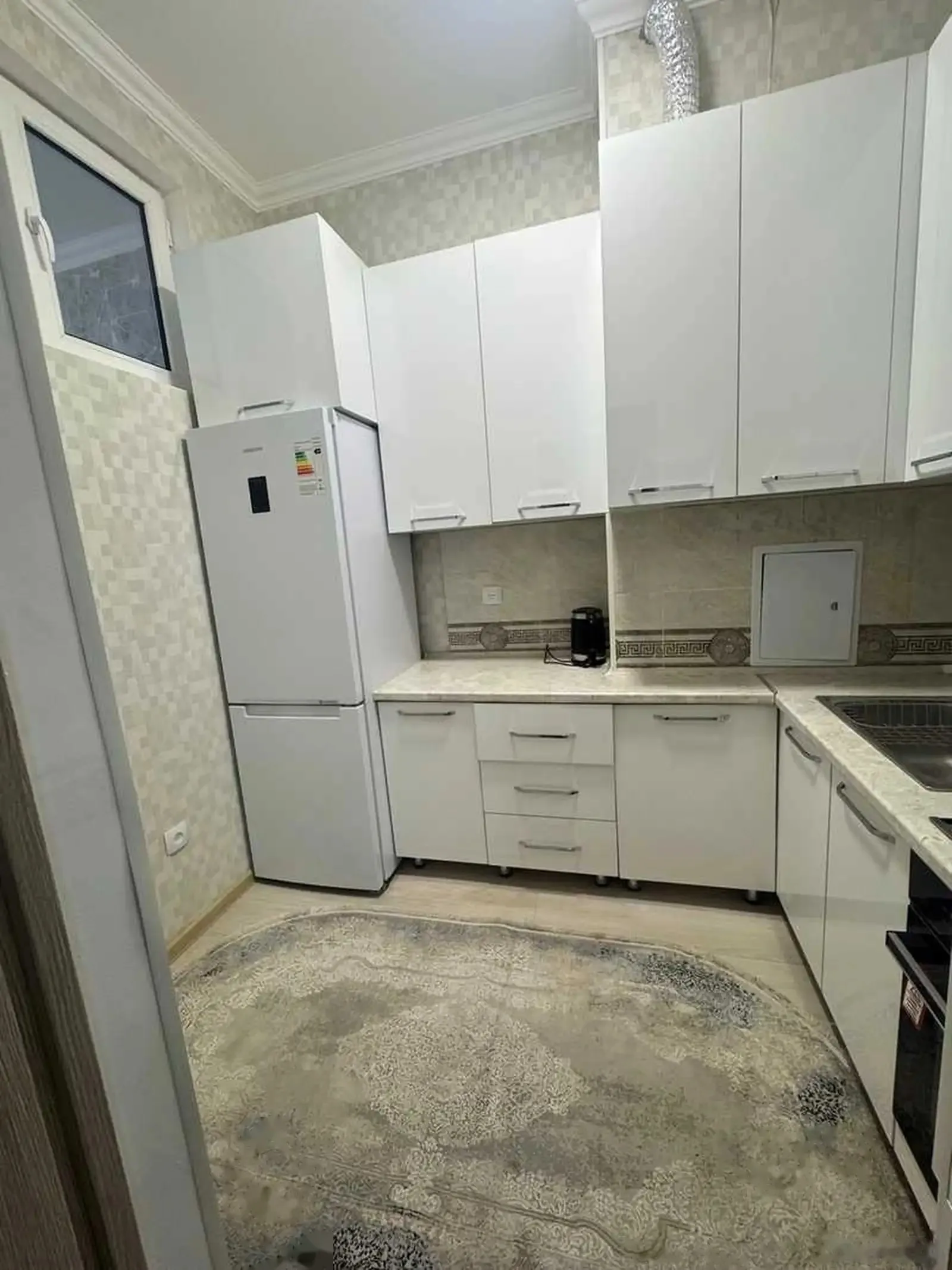 2-комн. квартира, 6 этаж, 66м², Скорый
