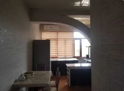 3-комн. квартира, 5 этаж, 105м², Сино