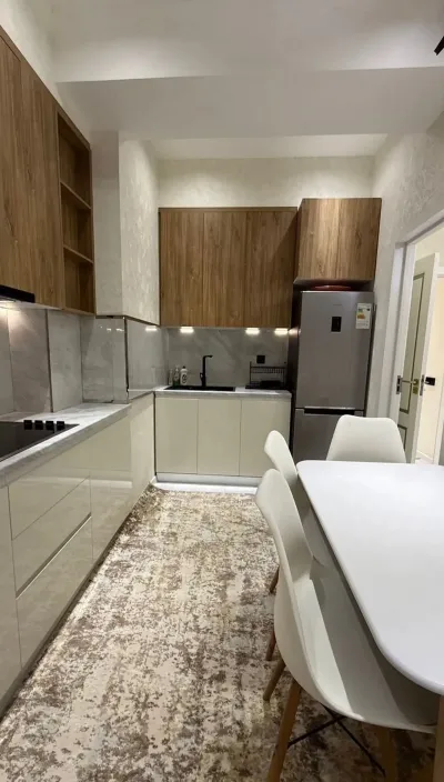 3-комн. квартира, 6 этаж, 117м², Сомони
