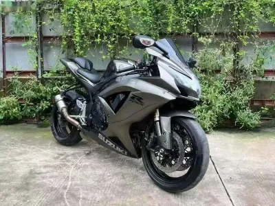 Мотоцикл Suzuki GSX600