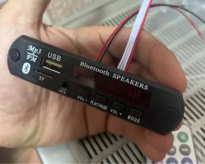 Bluetooth 5.0 FM адаптер