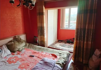 3-комн. квартира, 3 этаж, 50 м², Цирк