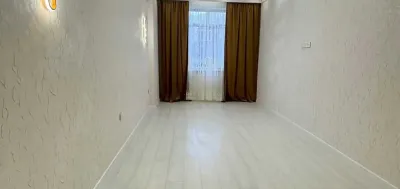 3-комн. квартира, 2 этаж, 83 м², сино