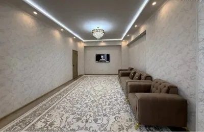 2-комн. квартира, 14 этаж, 80 м², Шохмансур, Созидание, Айни