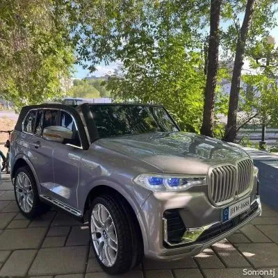 Детский электромобиль
