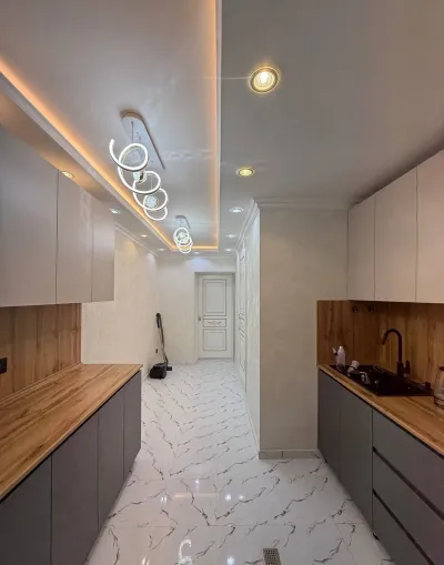 3-комн. квартира, Цокольный этаж, 75 м², Сино, 33мкр, КФС