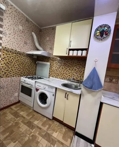 2-комн. квартира, 4 этаж, 60м², Сино 92 мкр пушти кафе суман