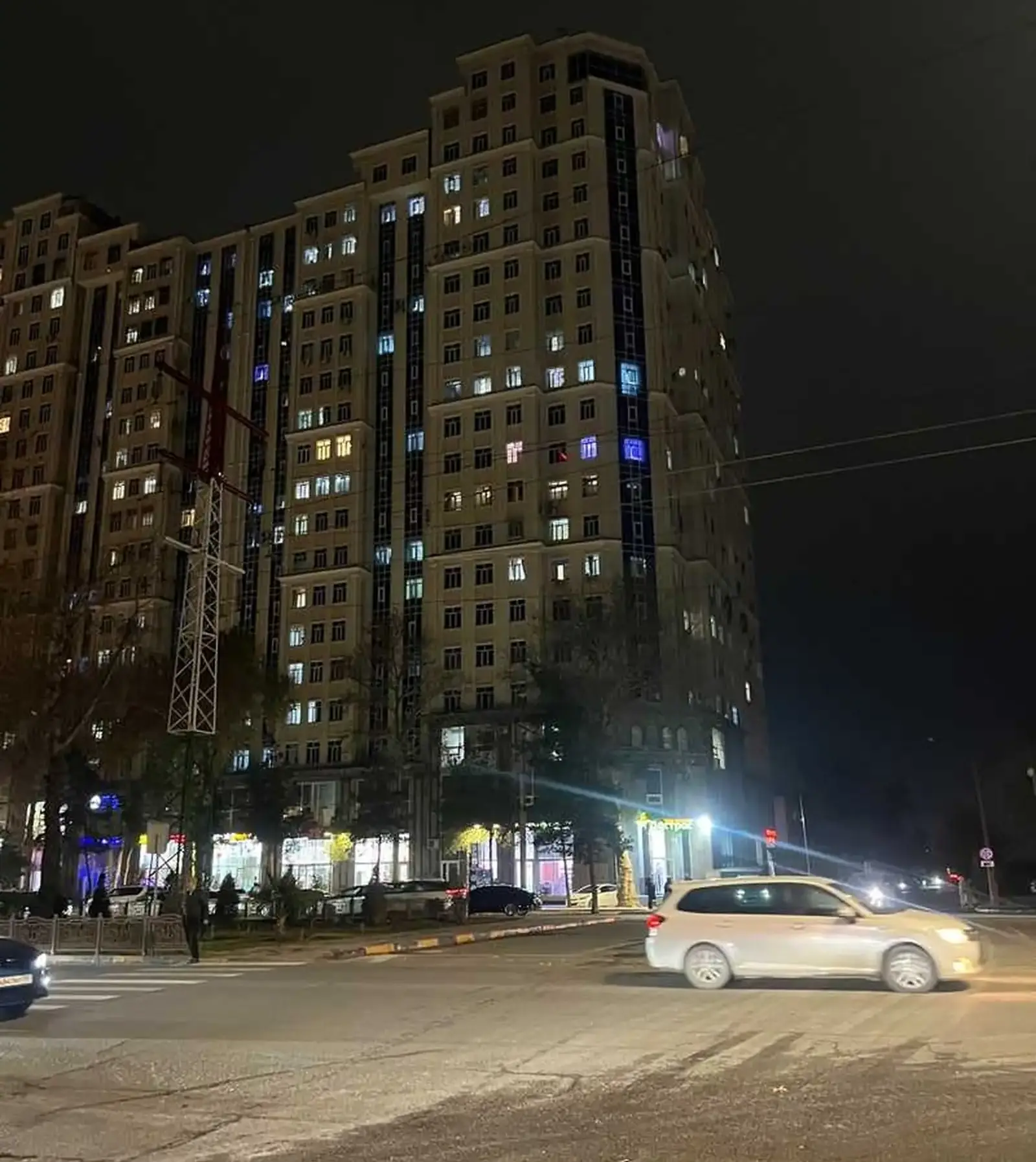 3-комн. квартира, 12 этаж, 86 м², фирдавси