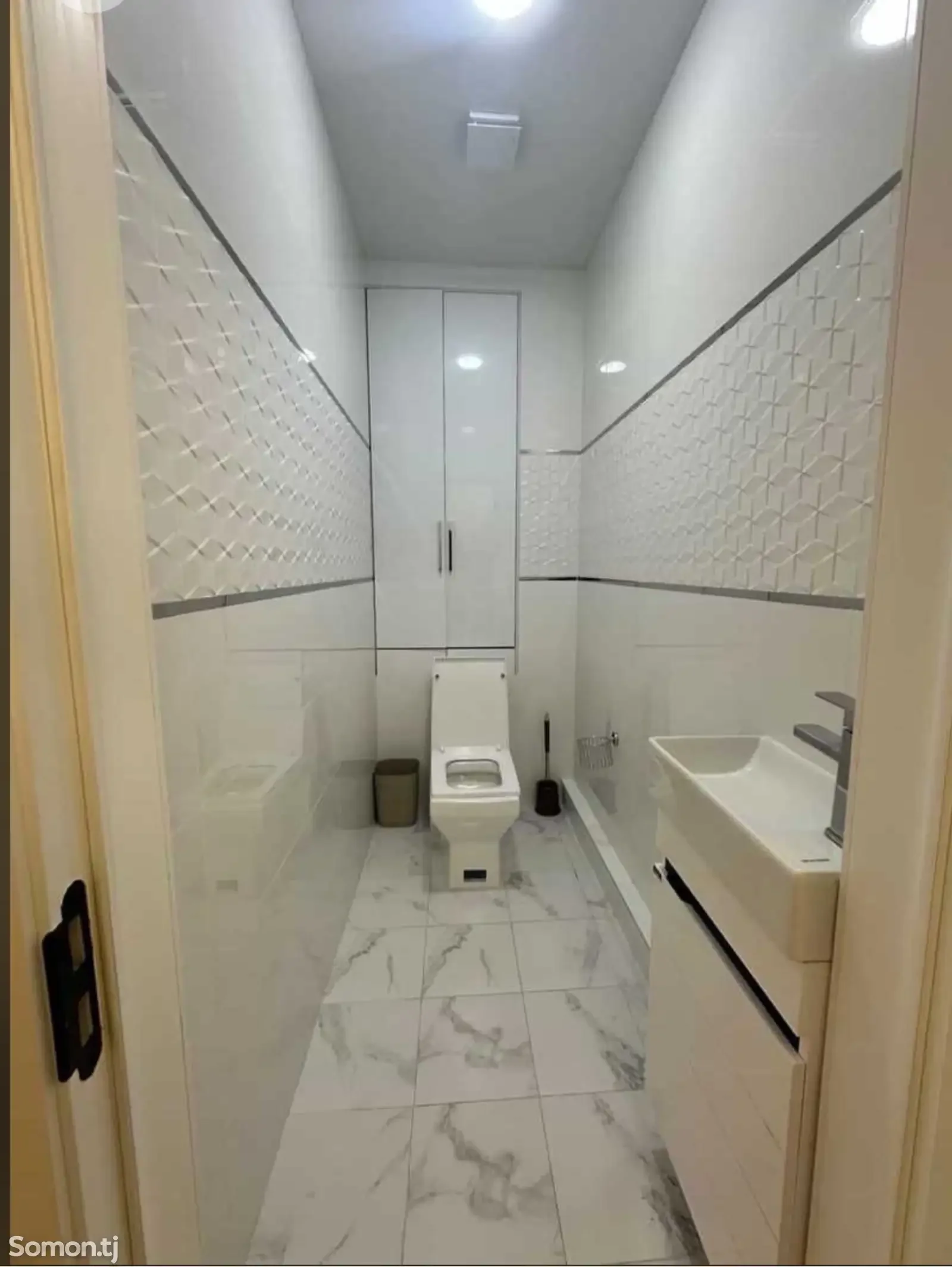 3-комн. квартира, 5 этаж, 66м², Старый аэропорт