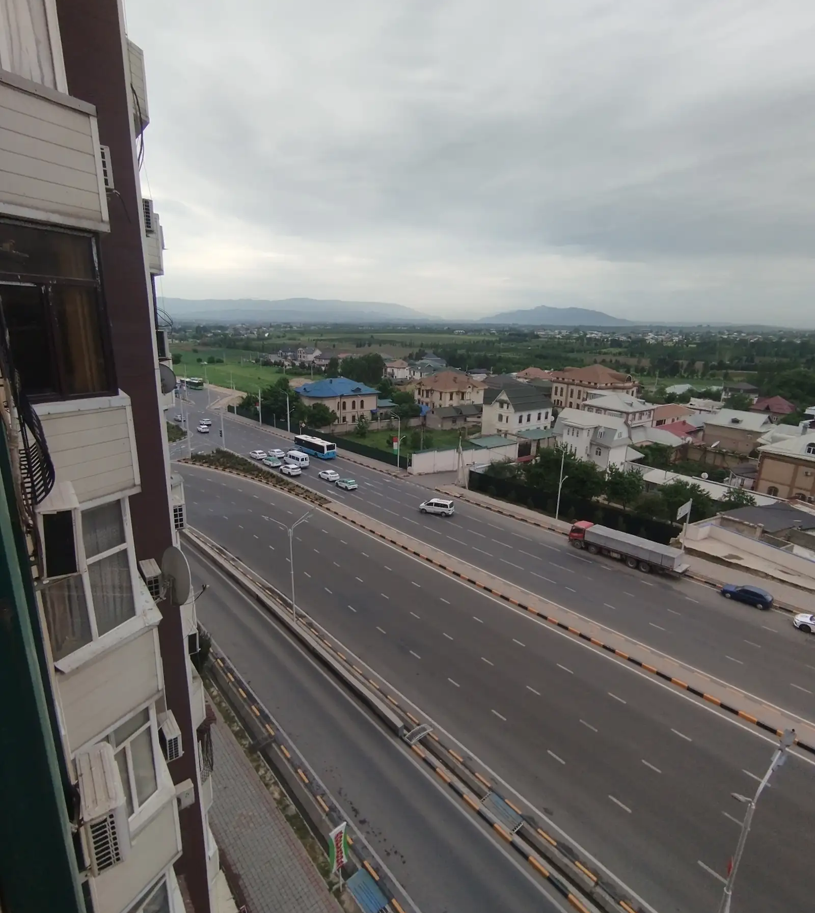 4-комн. квартира, 7 этаж, 140м², Зарнисор, назди Посольство Узбекистан, пеши доми Анор
