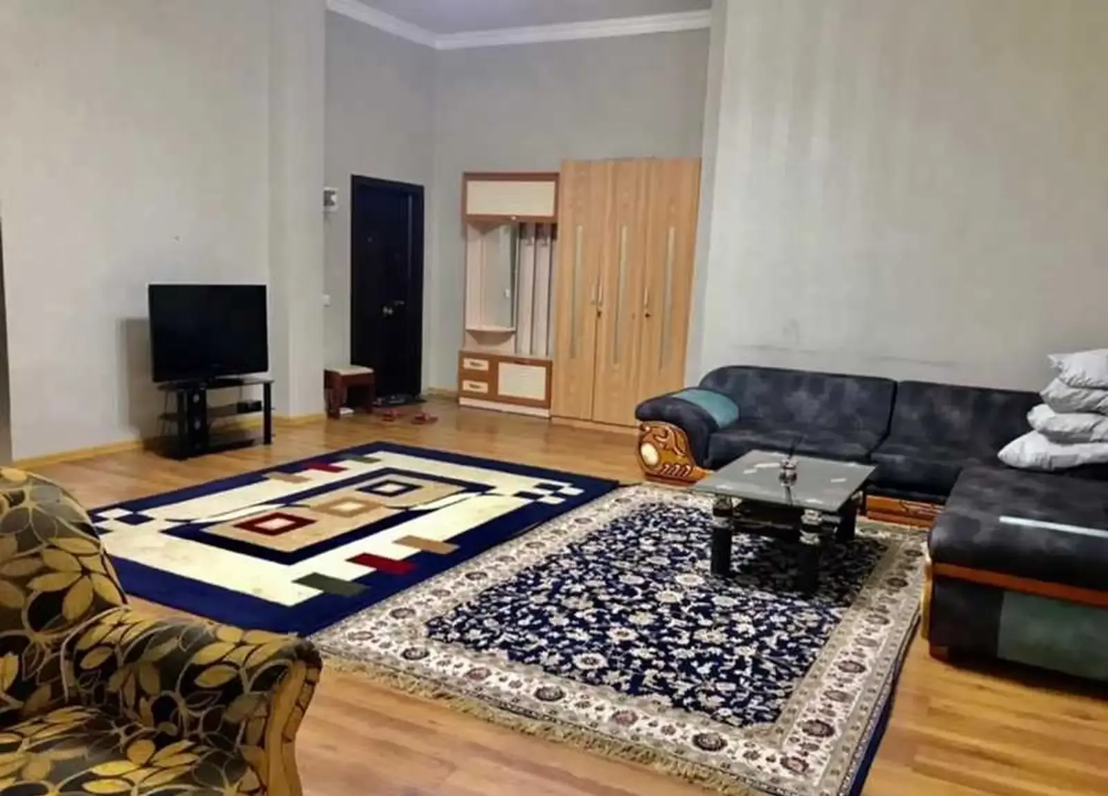 3-комн. квартира, 3 этаж, 135м², Сино