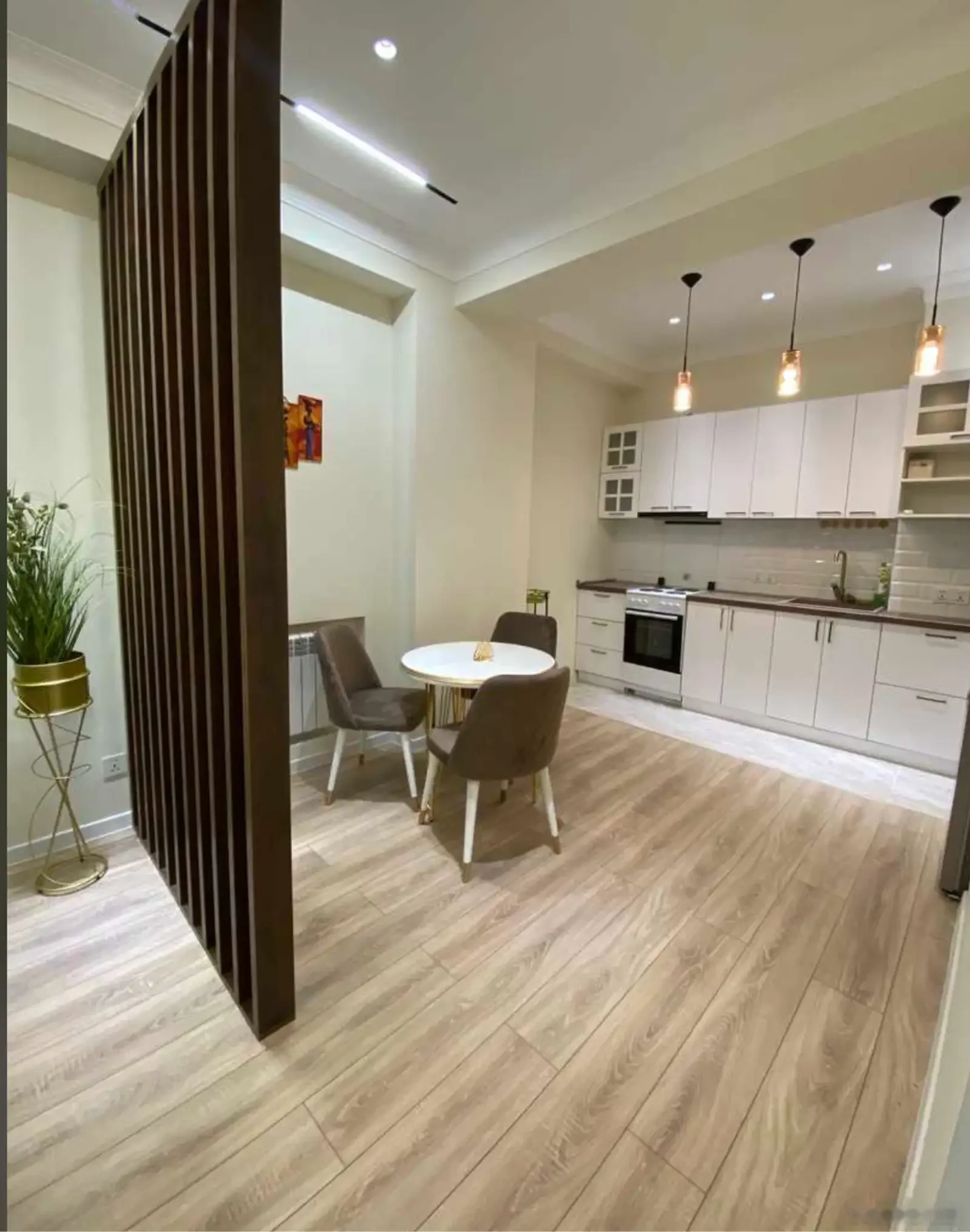 1-комн. квартира, 13 этаж, 60 м², Дом печати, школа