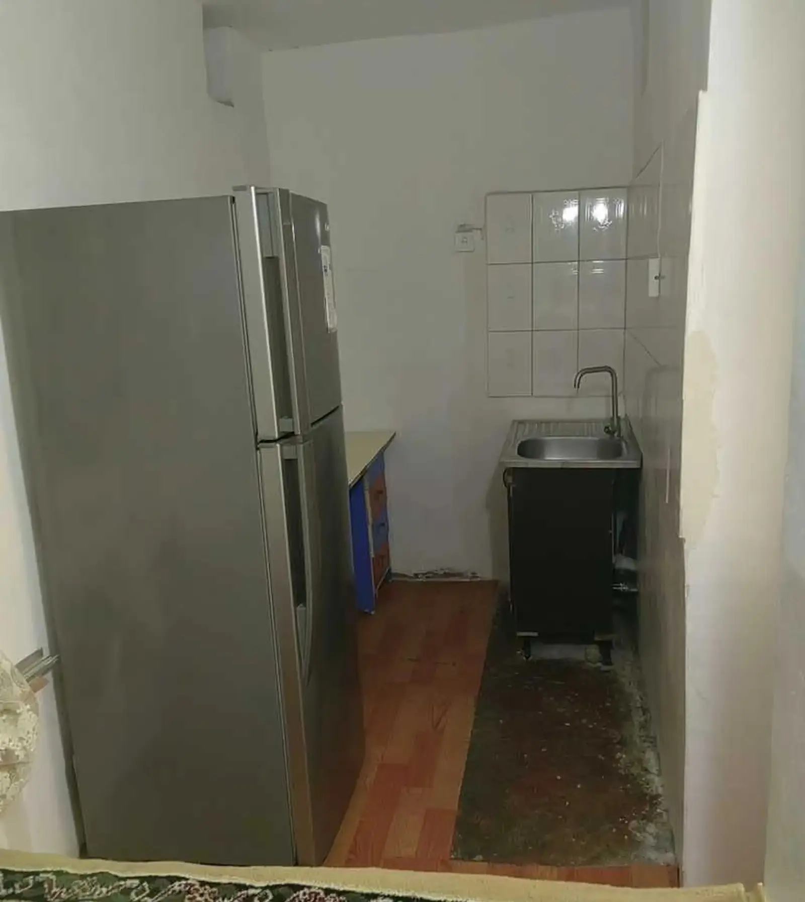2-комн. квартира, 1 этаж, 50м², Фирдавси