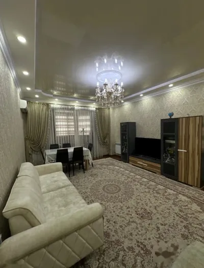 2-комн. квартира, 2 этаж, 77 м², Сино