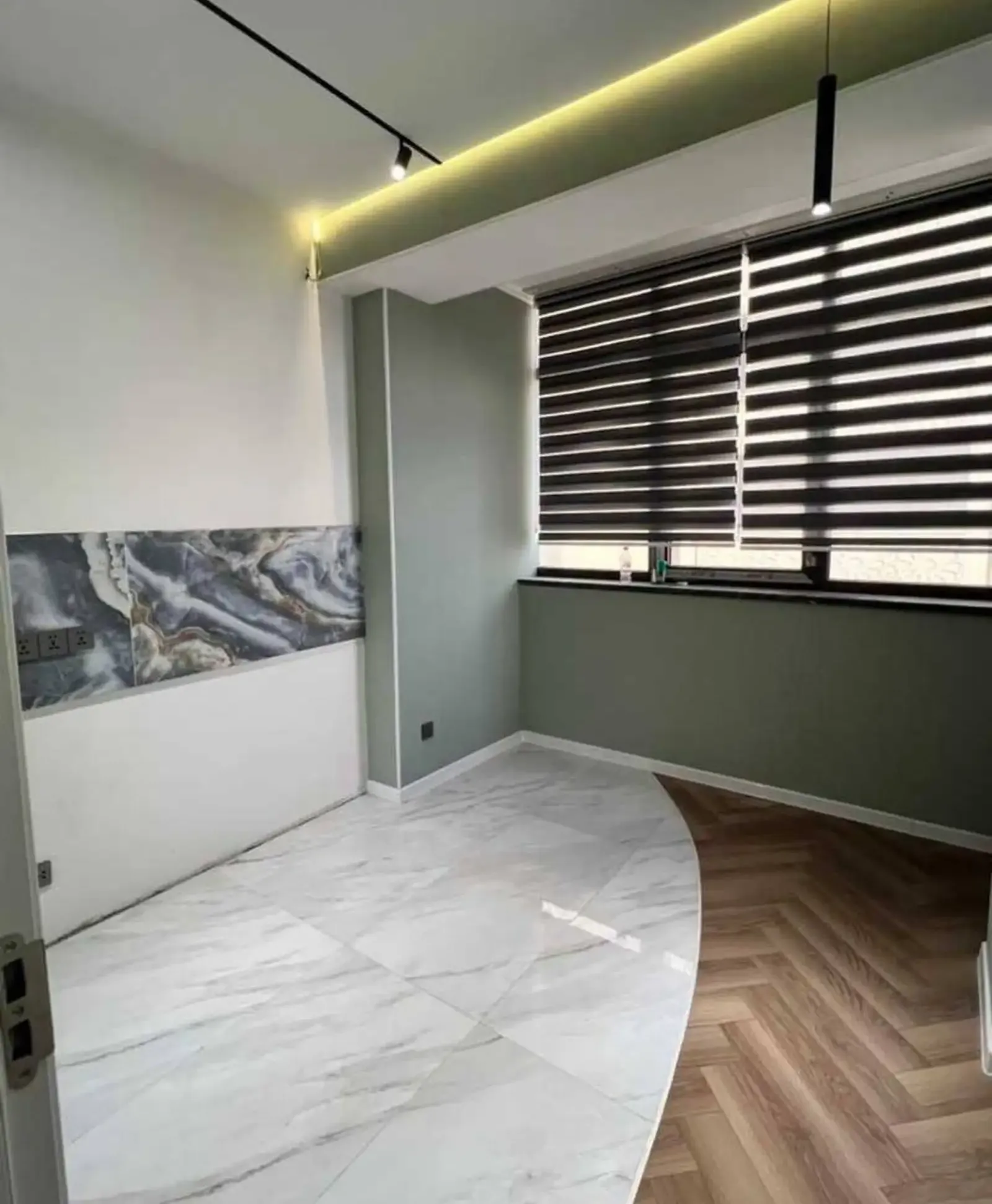 3-комн. квартира, 9 этаж, 95 м², И.Сомони, Водонасос ул. Карамова