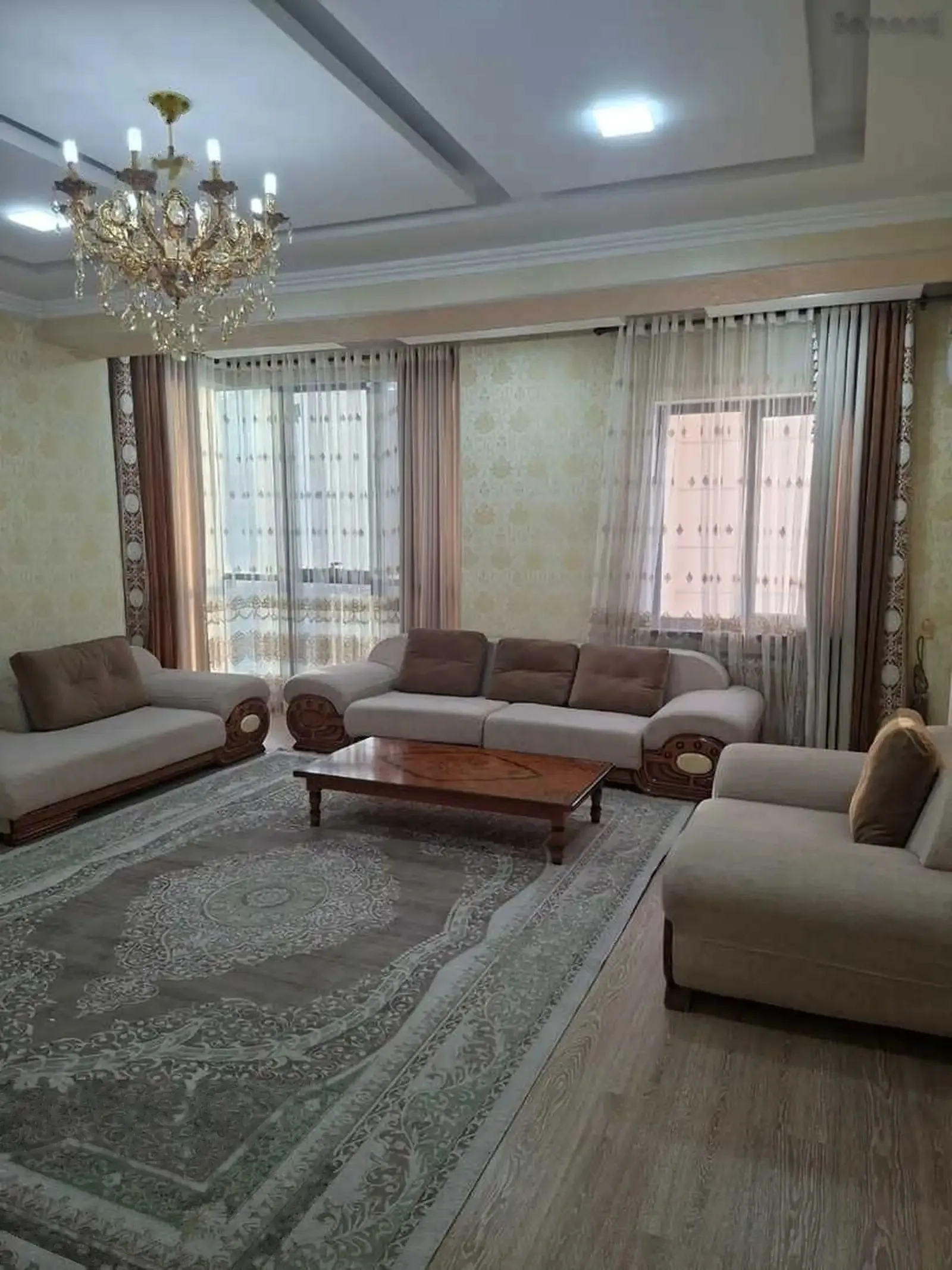 3-комн. квартира, 6 этаж, 120м², Исмоили Сомони