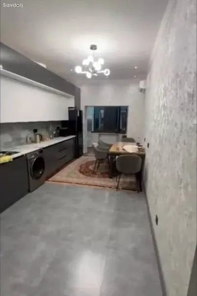 2-комн. квартира, 13 этаж, 97м², Шохмансур
