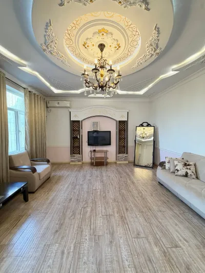 2-комн. квартира, 6 этаж, 81 м², Исмоили Сомони Пед Институт 8-Март