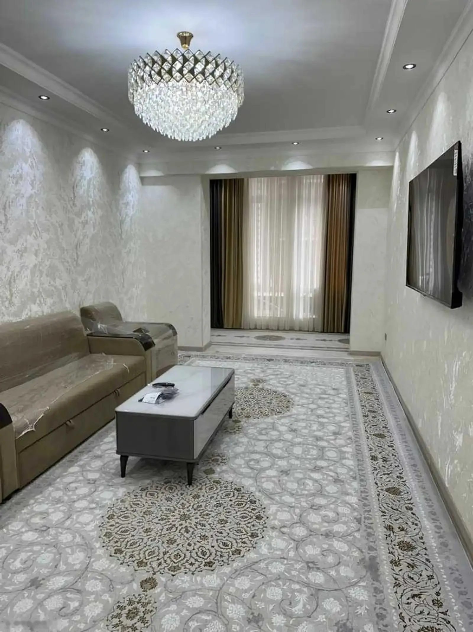 2-комн. квартира, 5 этаж, 80м², Шохмансур