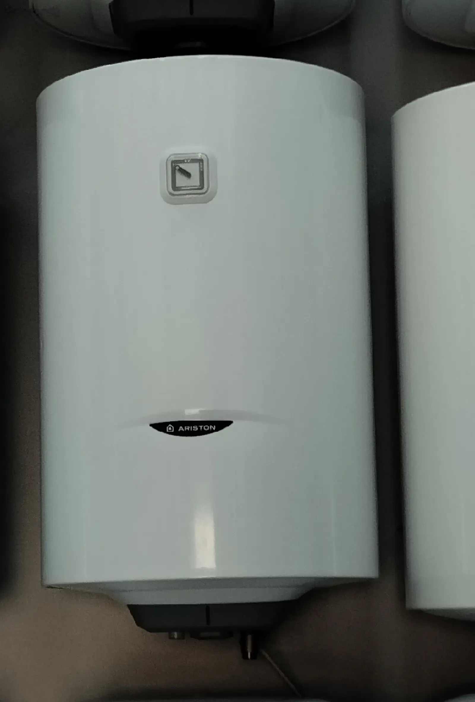 Водонагреватель Аристон 50л