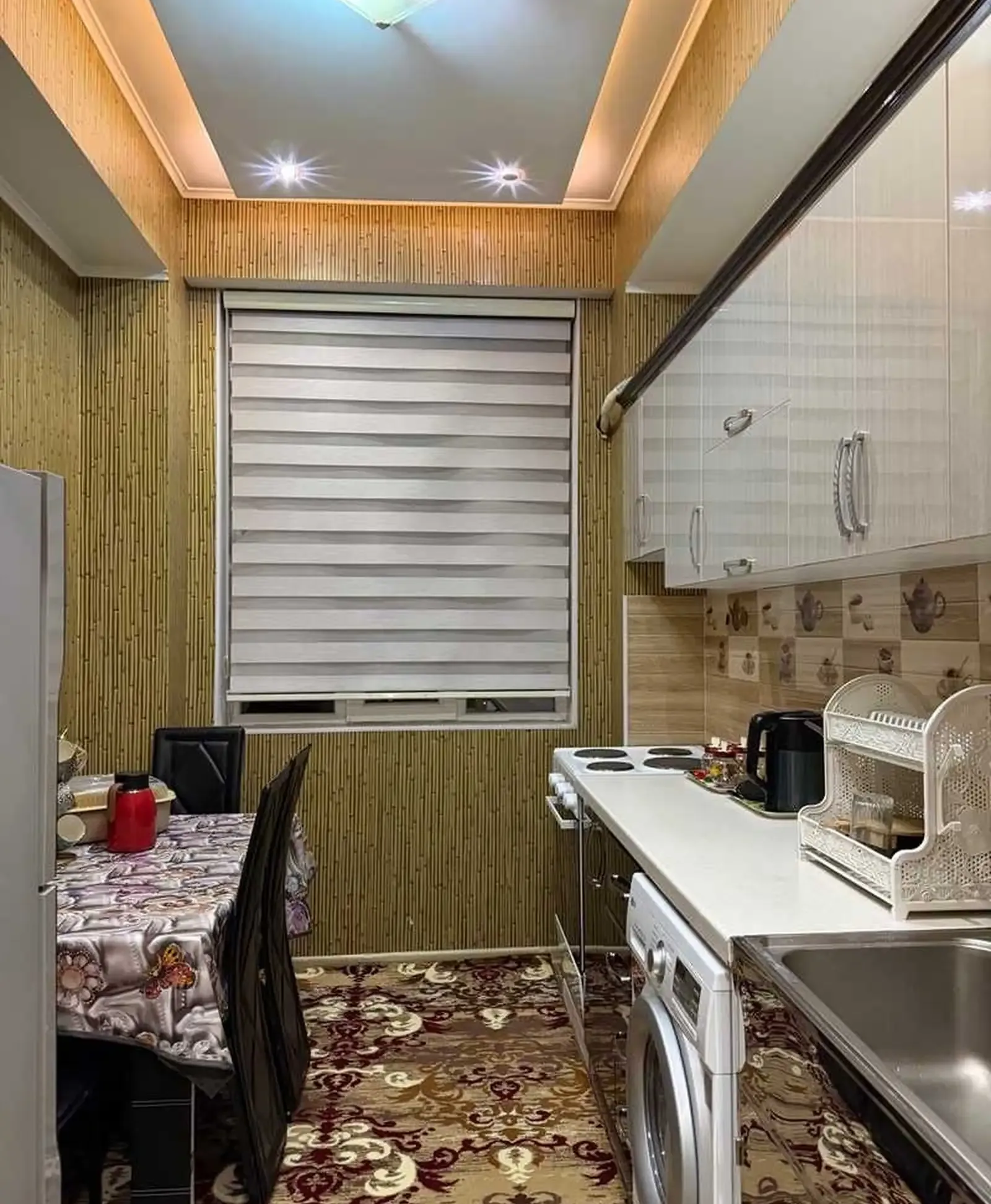2-комн. квартира, 8 этаж, 70м², Профсоюз