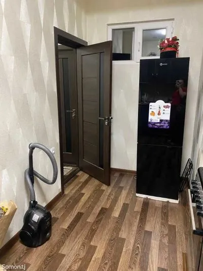 2-комн. квартира, 5 этаж, 75м², 112мкр