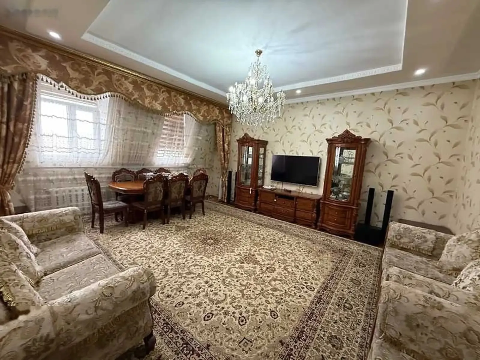 2-комн. квартира, 5 этаж, 100м², Славянский