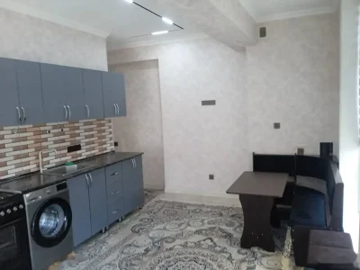 2-комн. квартира, 12 этаж, 80м², Созидание