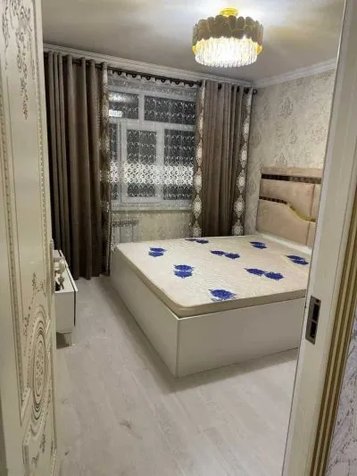 3-комн. квартира, 3 этаж, 85м², 102 мкр