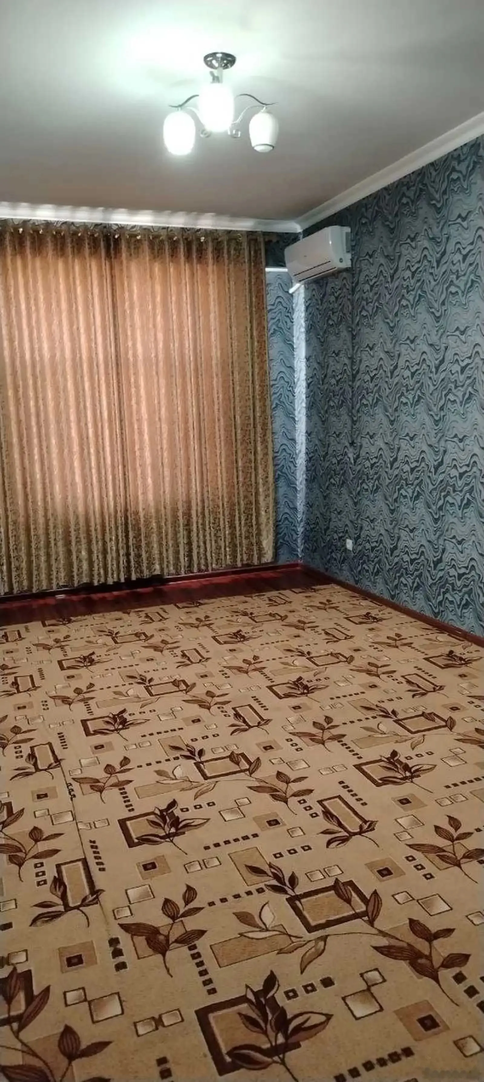 3-комн. квартира, 4 этаж, 127м², Шохмансур