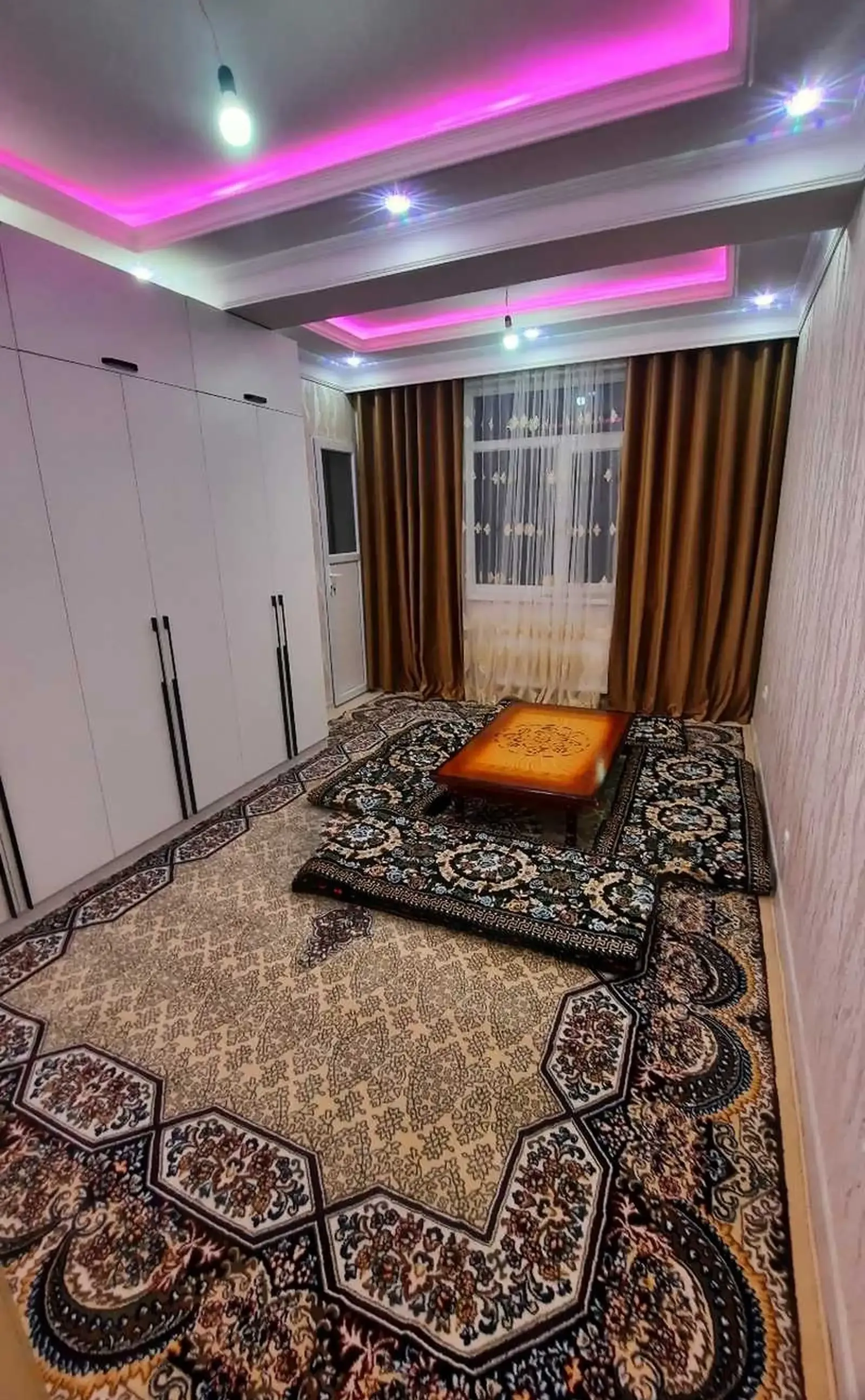 3-комн. квартира, 3 этаж, 70м², Молодежный
