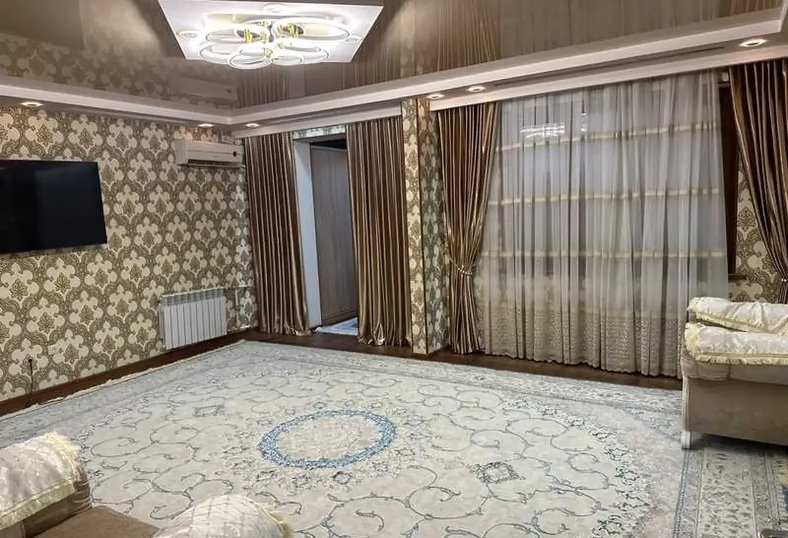 4-комн. квартира, 2 этаж, 85м², Фирдавси